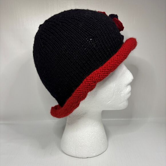 Womens Knit Boho Artsy Cloche Hat Small Medium Statement Eclectic Unique